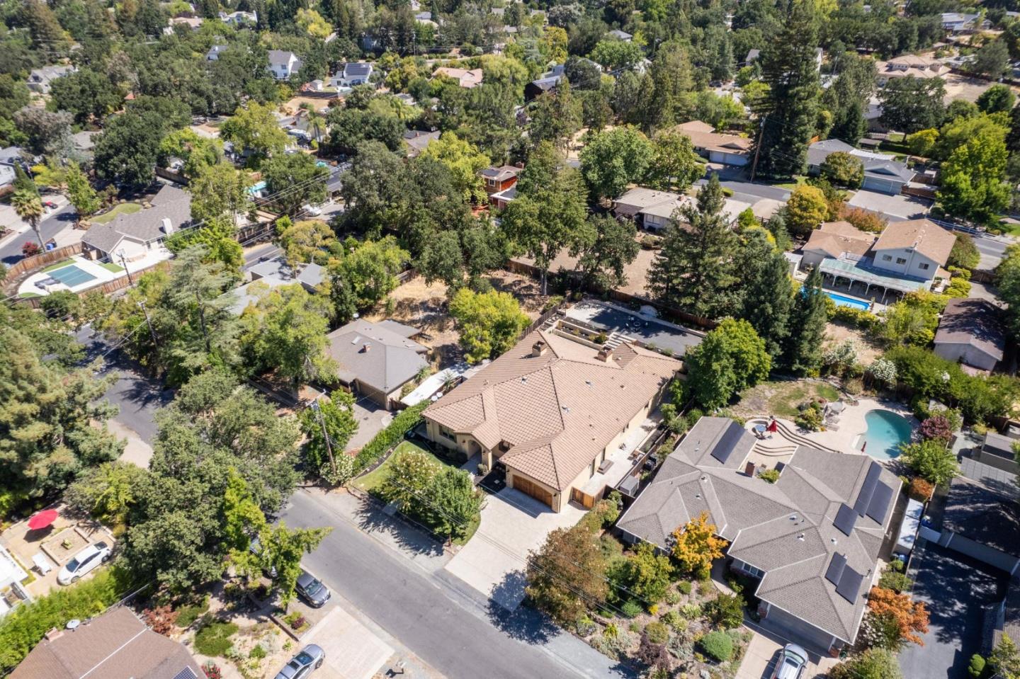 Detail Gallery Image 124 of 142 For 716 Rosewood Dr, Walnut Creek,  CA 94596 - 4 Beds | 4/1 Baths