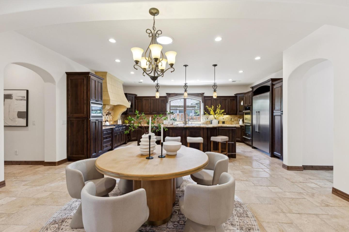 Detail Gallery Image 22 of 142 For 716 Rosewood Dr, Walnut Creek,  CA 94596 - 4 Beds | 4/1 Baths