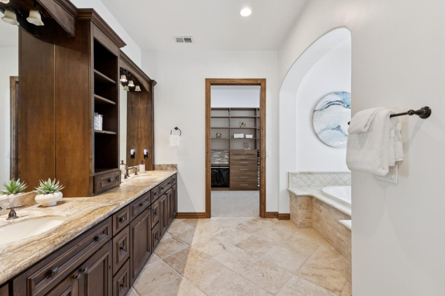 Detail Gallery Image 61 of 142 For 716 Rosewood Dr, Walnut Creek,  CA 94596 - 4 Beds | 4/1 Baths
