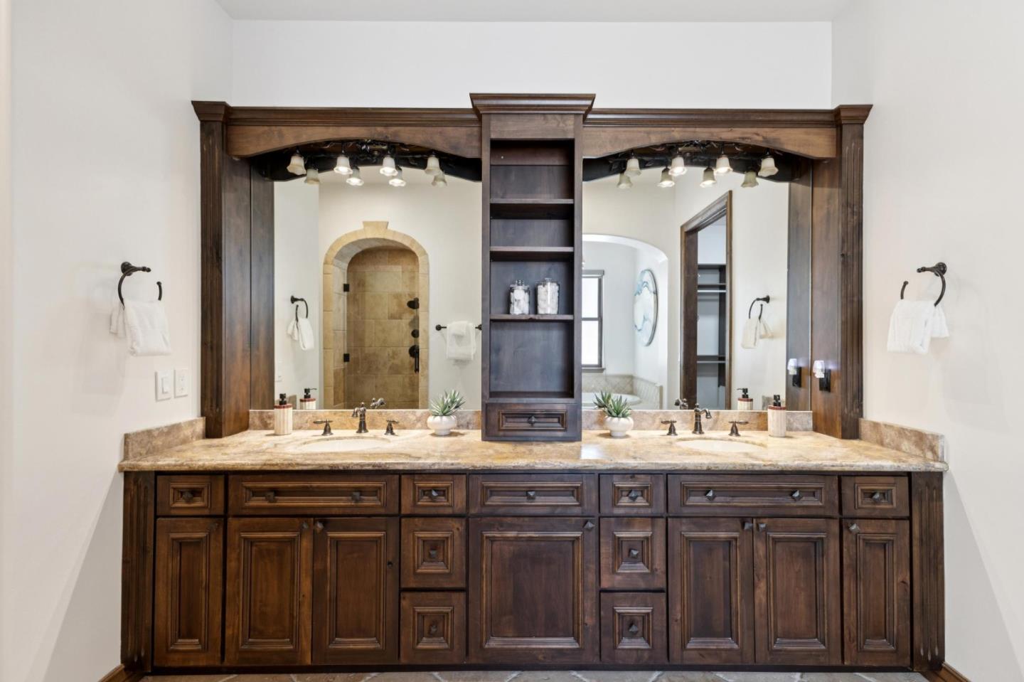 Detail Gallery Image 62 of 142 For 716 Rosewood Dr, Walnut Creek,  CA 94596 - 4 Beds | 4/1 Baths