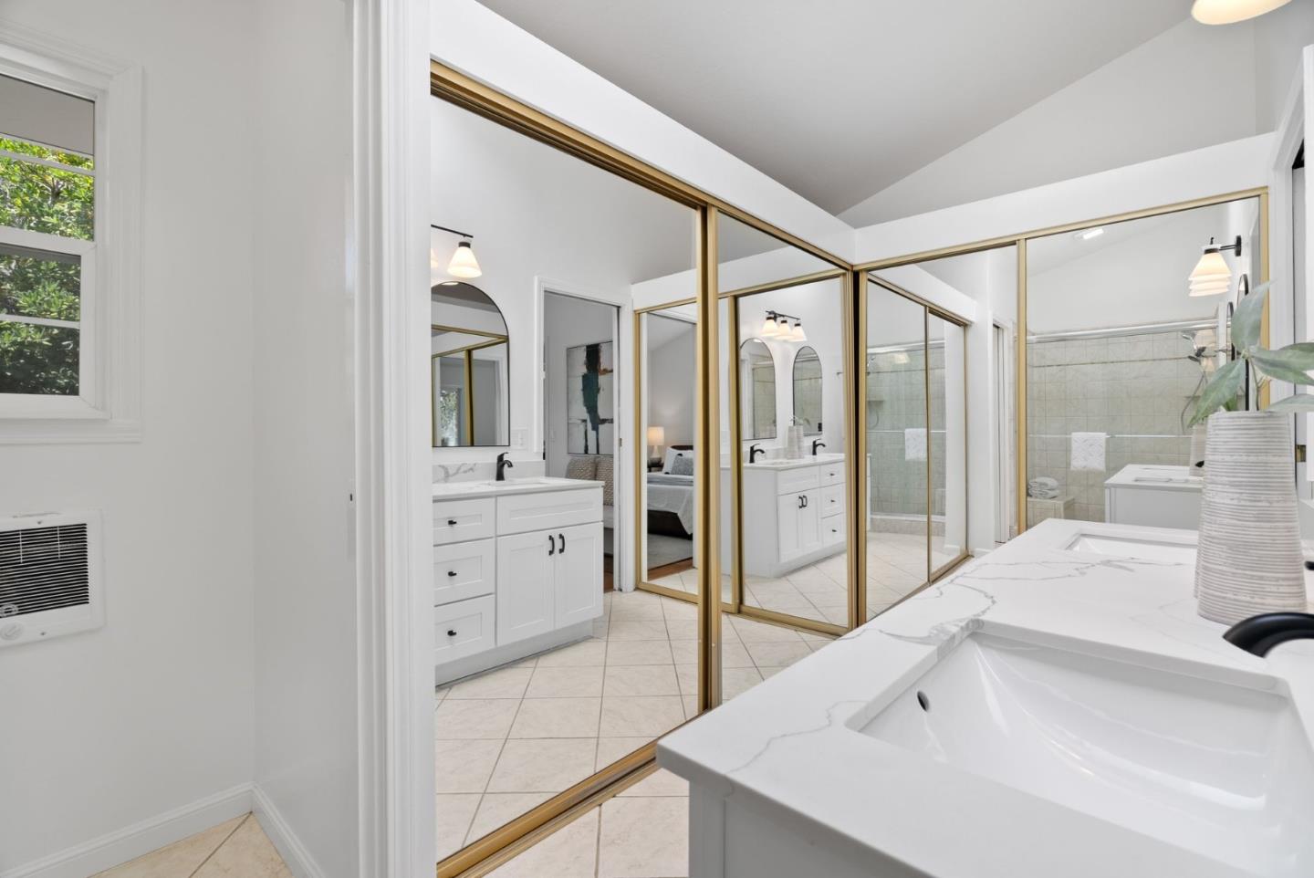 Detail Gallery Image 26 of 49 For 201 Yerba Buena Ave, Los Altos,  CA 94022 - 4 Beds | 3 Baths