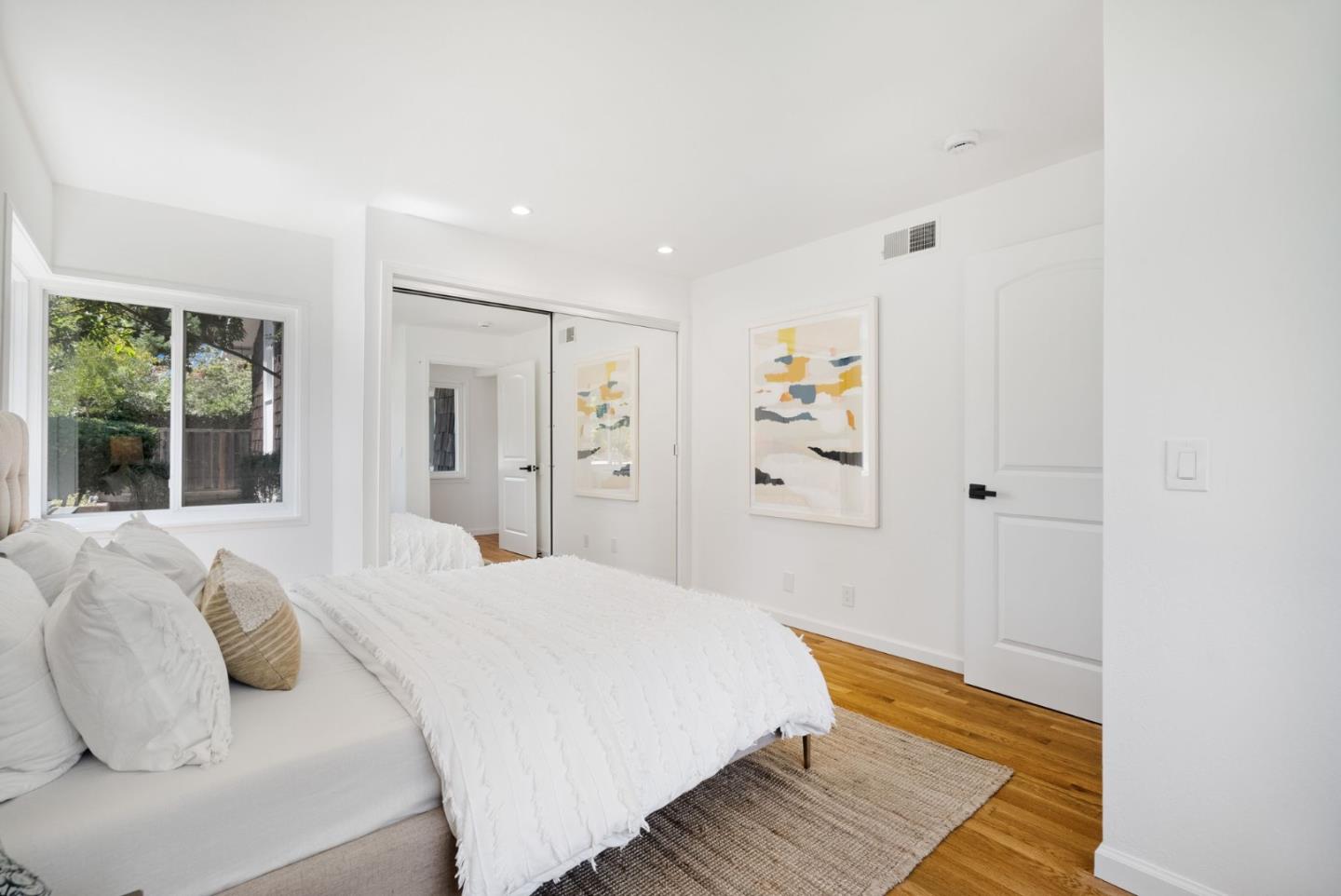 Detail Gallery Image 28 of 49 For 201 Yerba Buena Ave, Los Altos,  CA 94022 - 4 Beds | 3 Baths