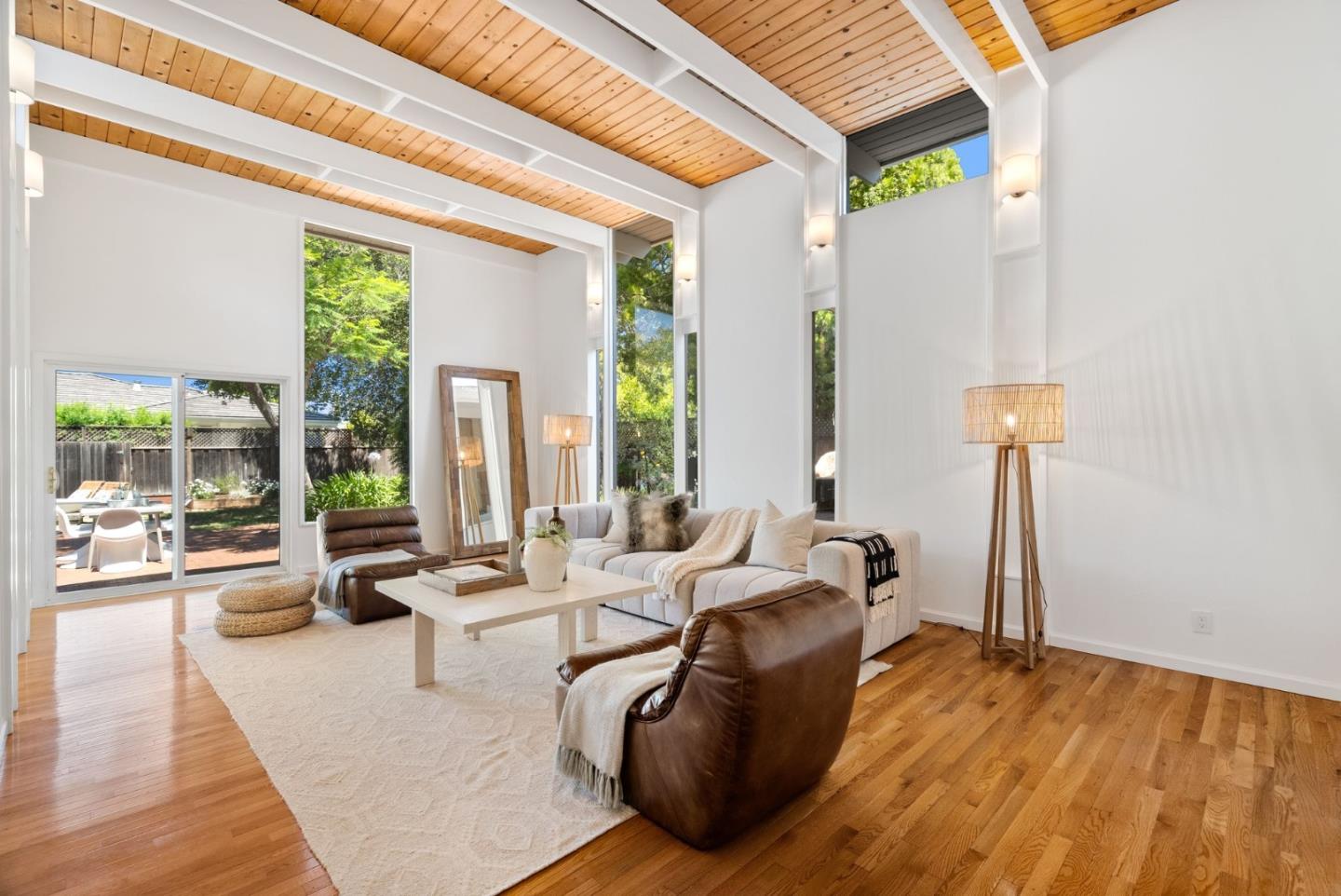 Detail Gallery Image 3 of 49 For 201 Yerba Buena Ave, Los Altos,  CA 94022 - 4 Beds | 3 Baths