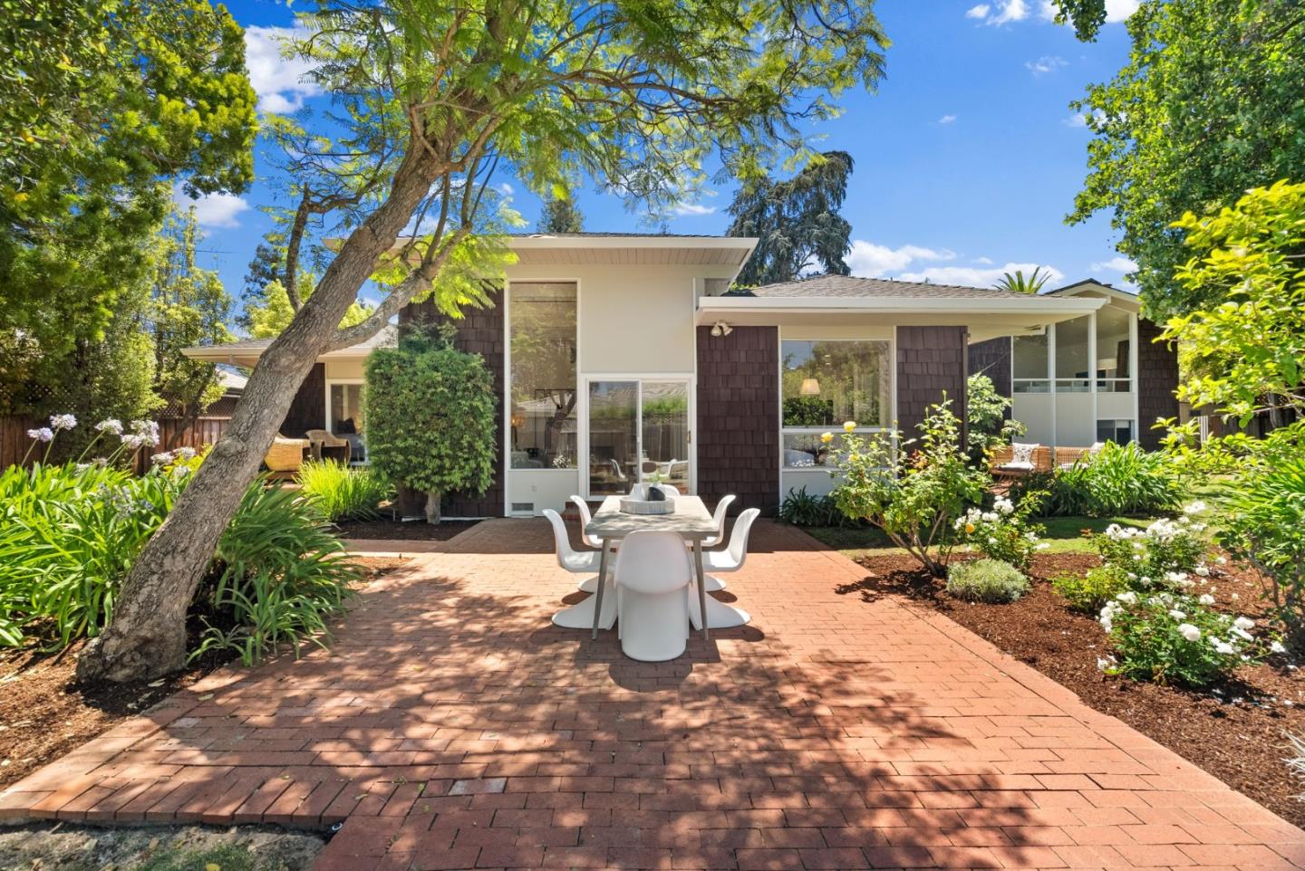 Detail Gallery Image 38 of 49 For 201 Yerba Buena Ave, Los Altos,  CA 94022 - 4 Beds | 3 Baths