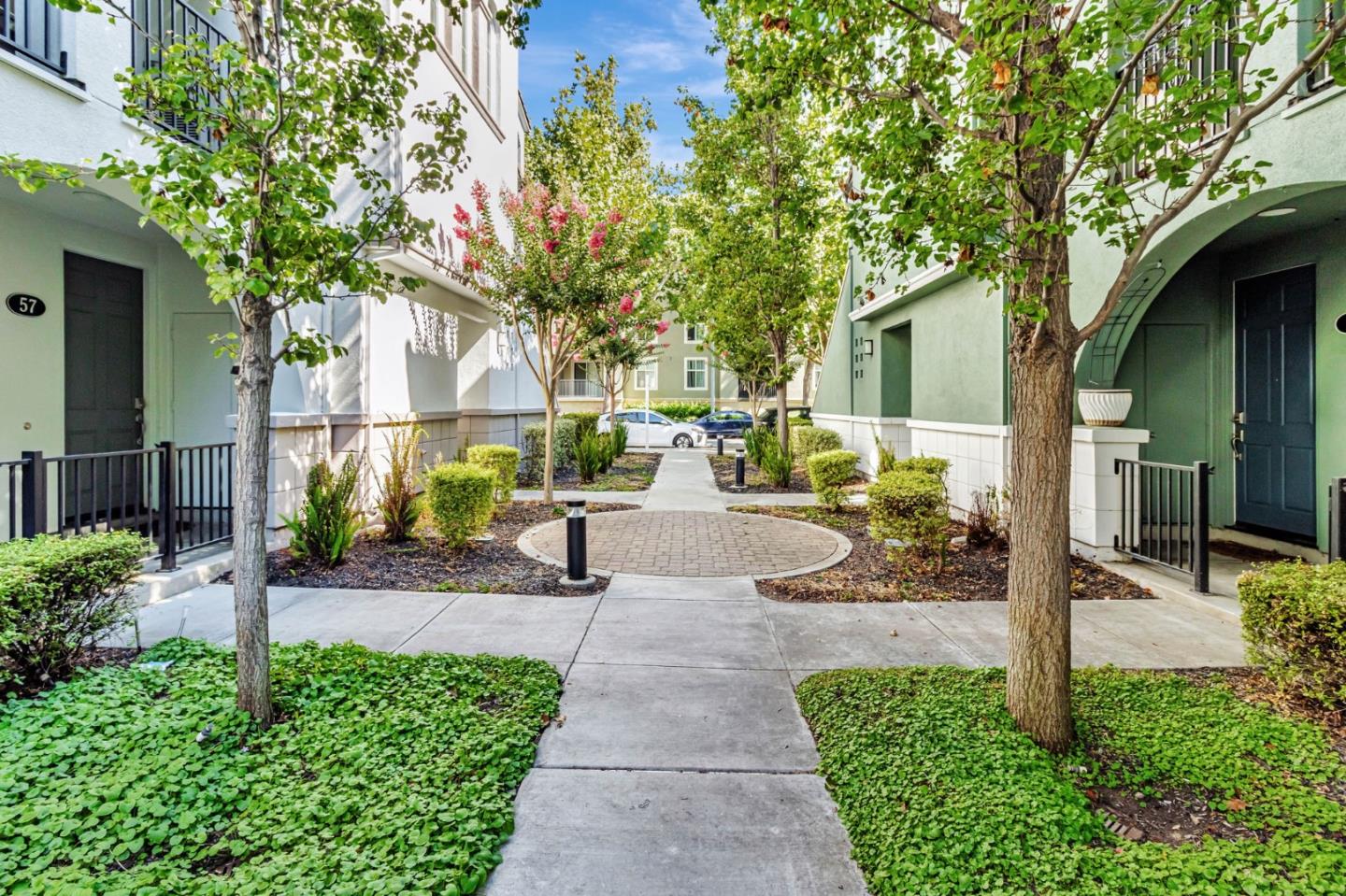 Detail Gallery Image 36 of 42 For 59 Bassett St, San Jose,  CA 95110 - 3 Beds | 3 Baths