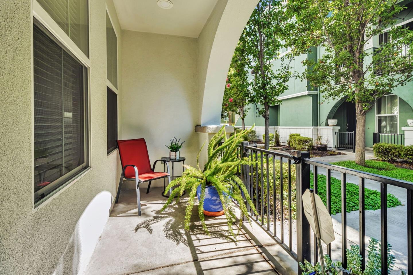 Detail Gallery Image 5 of 42 For 59 Bassett St, San Jose,  CA 95110 - 3 Beds | 3 Baths