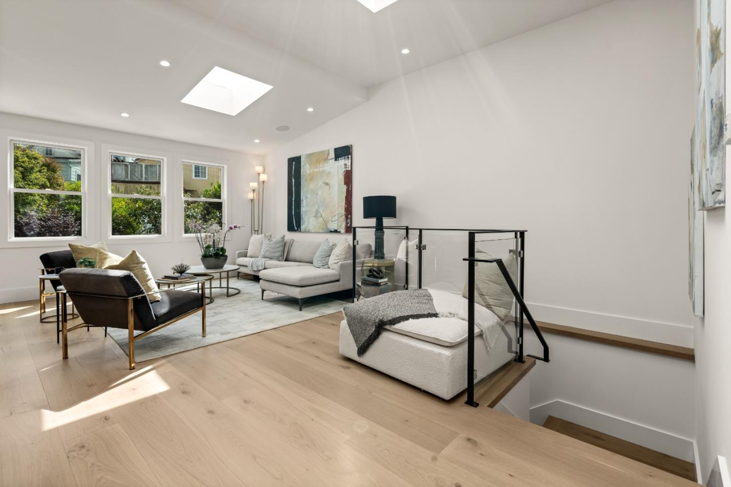 Detail Gallery Image 33 of 70 For 17 30th St, San Francisco,  CA 94110 - 4 Beds | 3 Baths
