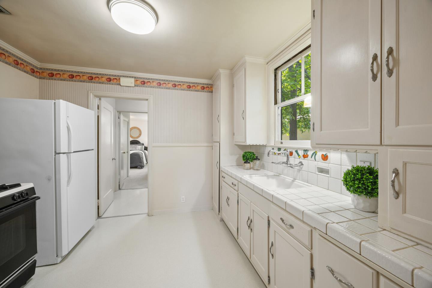 Detail Gallery Image 11 of 44 For 724 10th Ave, San Mateo,  CA 94402 - 3 Beds | 2 Baths