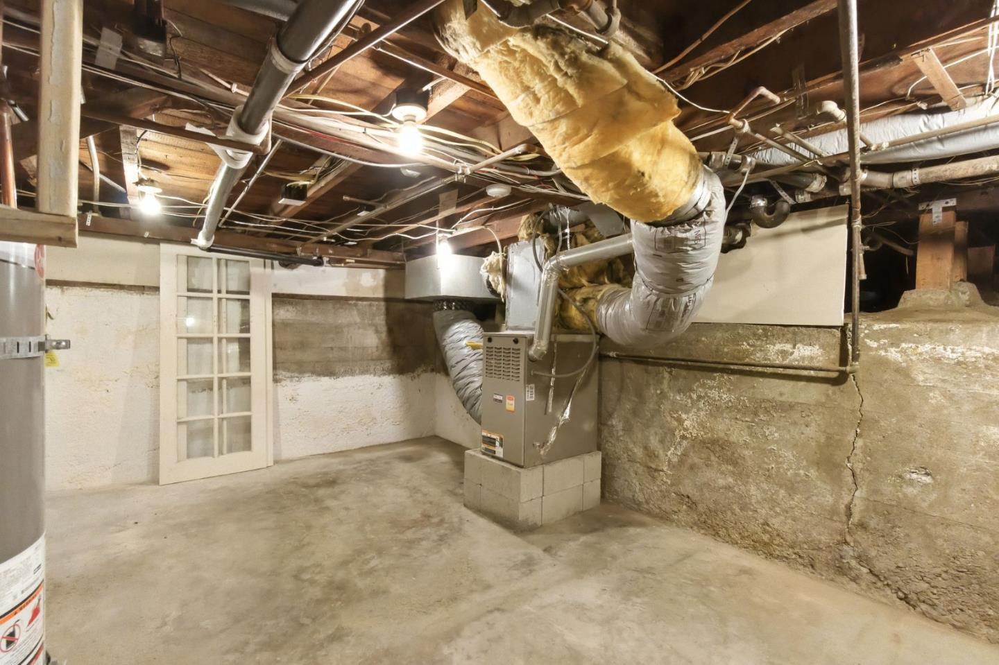 Detail Gallery Image 37 of 74 For 1486 Newport Ave, San Jose,  CA 95125 - 6 Beds | 5 Baths