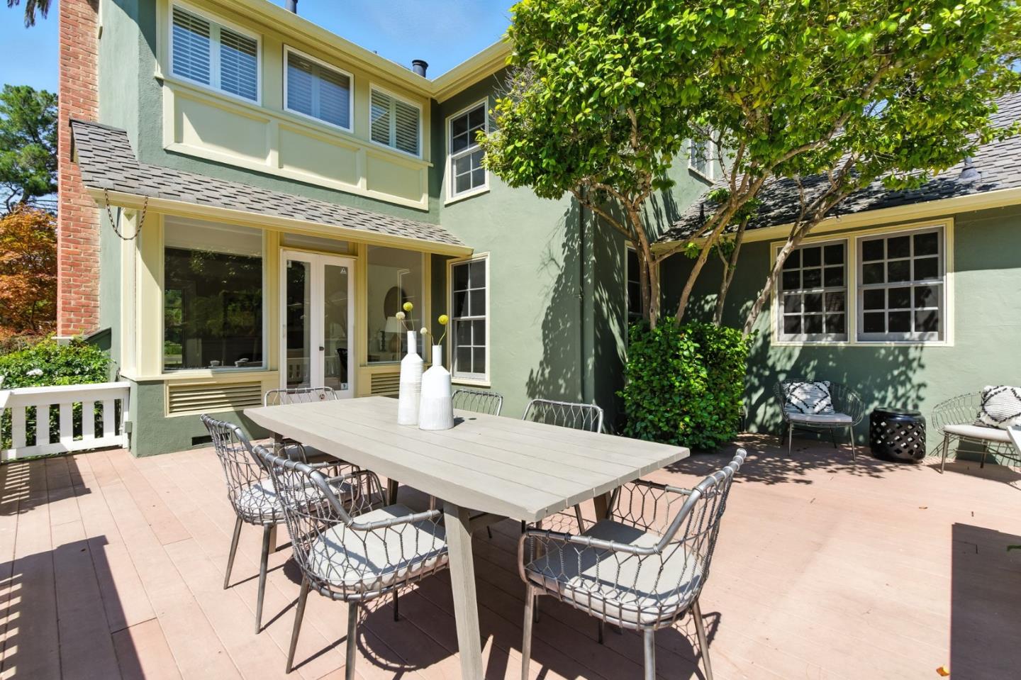 Detail Gallery Image 42 of 74 For 1486 Newport Ave, San Jose,  CA 95125 - 6 Beds | 5 Baths