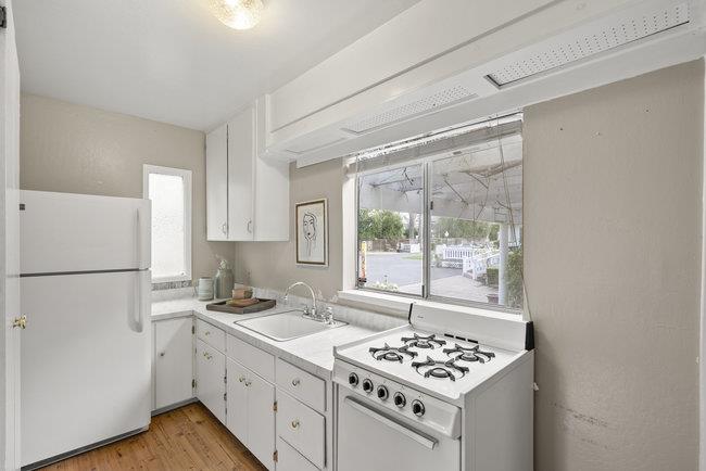Detail Gallery Image 50 of 74 For 1486 Newport Ave, San Jose,  CA 95125 - 6 Beds | 5 Baths