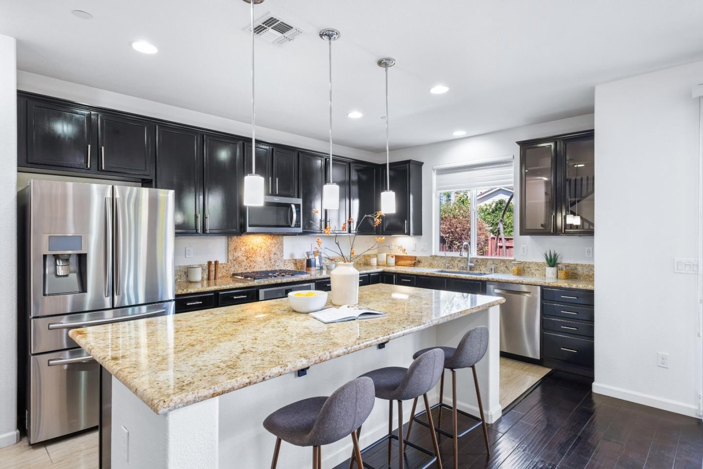 Detail Gallery Image 16 of 50 For 1615 Shore Dr, San Jose,  CA 95131 - 3 Beds | 2/1 Baths