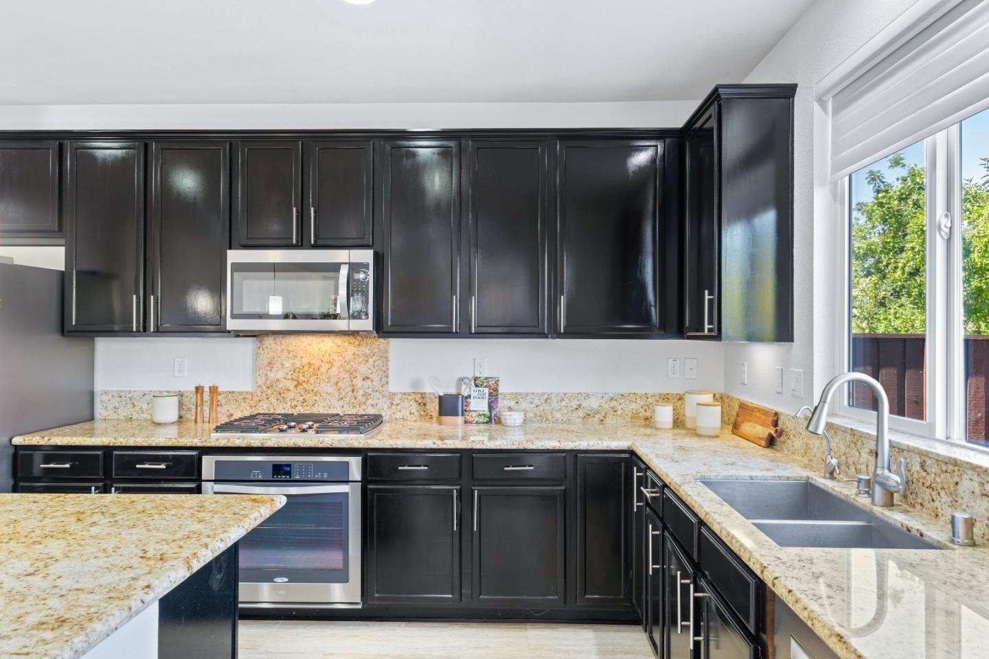 Detail Gallery Image 18 of 50 For 1615 Shore Dr, San Jose,  CA 95131 - 3 Beds | 2/1 Baths