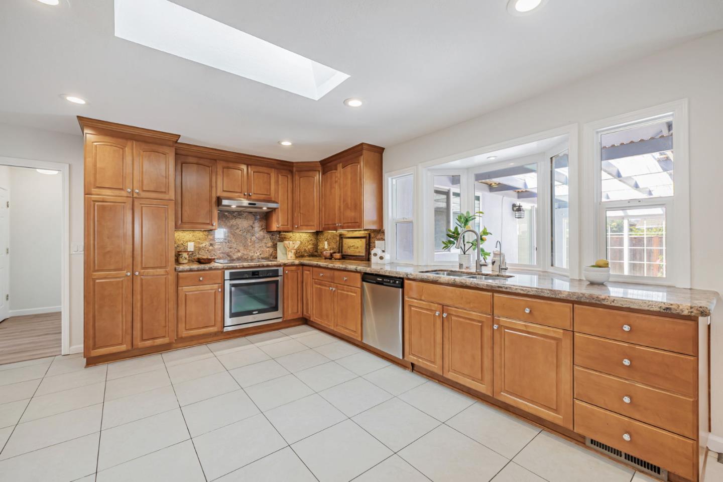 Detail Gallery Image 14 of 35 For 6113 Oak Forest, San Jose,  CA 95120 - 4 Beds | 2 Baths