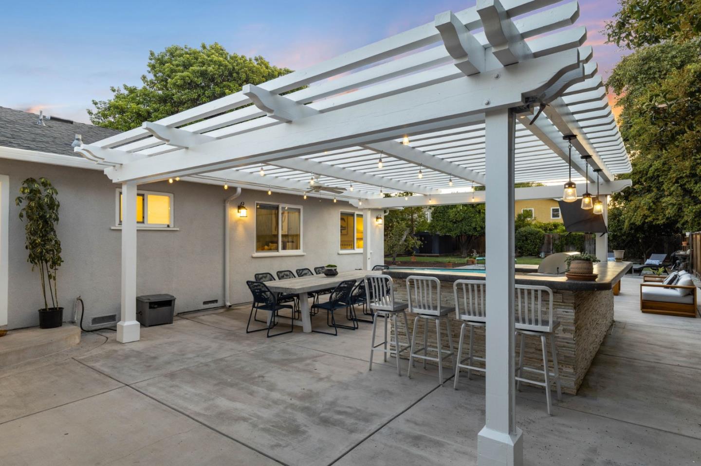 Detail Gallery Image 28 of 44 For 891 Arnold Way, San Jose,  CA 95128 - 4 Beds | 2 Baths