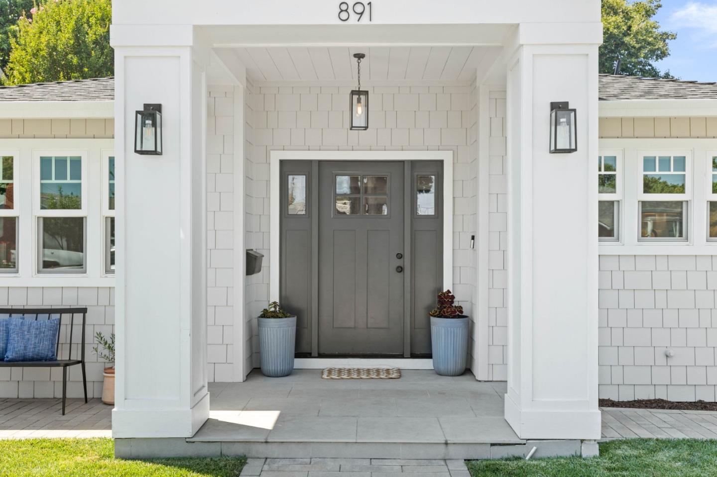 Detail Gallery Image 3 of 44 For 891 Arnold Way, San Jose,  CA 95128 - 4 Beds | 2 Baths