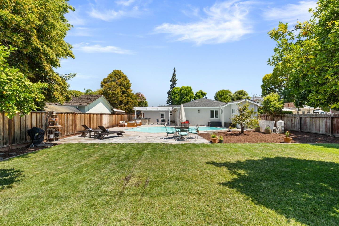 Detail Gallery Image 35 of 44 For 891 Arnold Way, San Jose,  CA 95128 - 4 Beds | 2 Baths