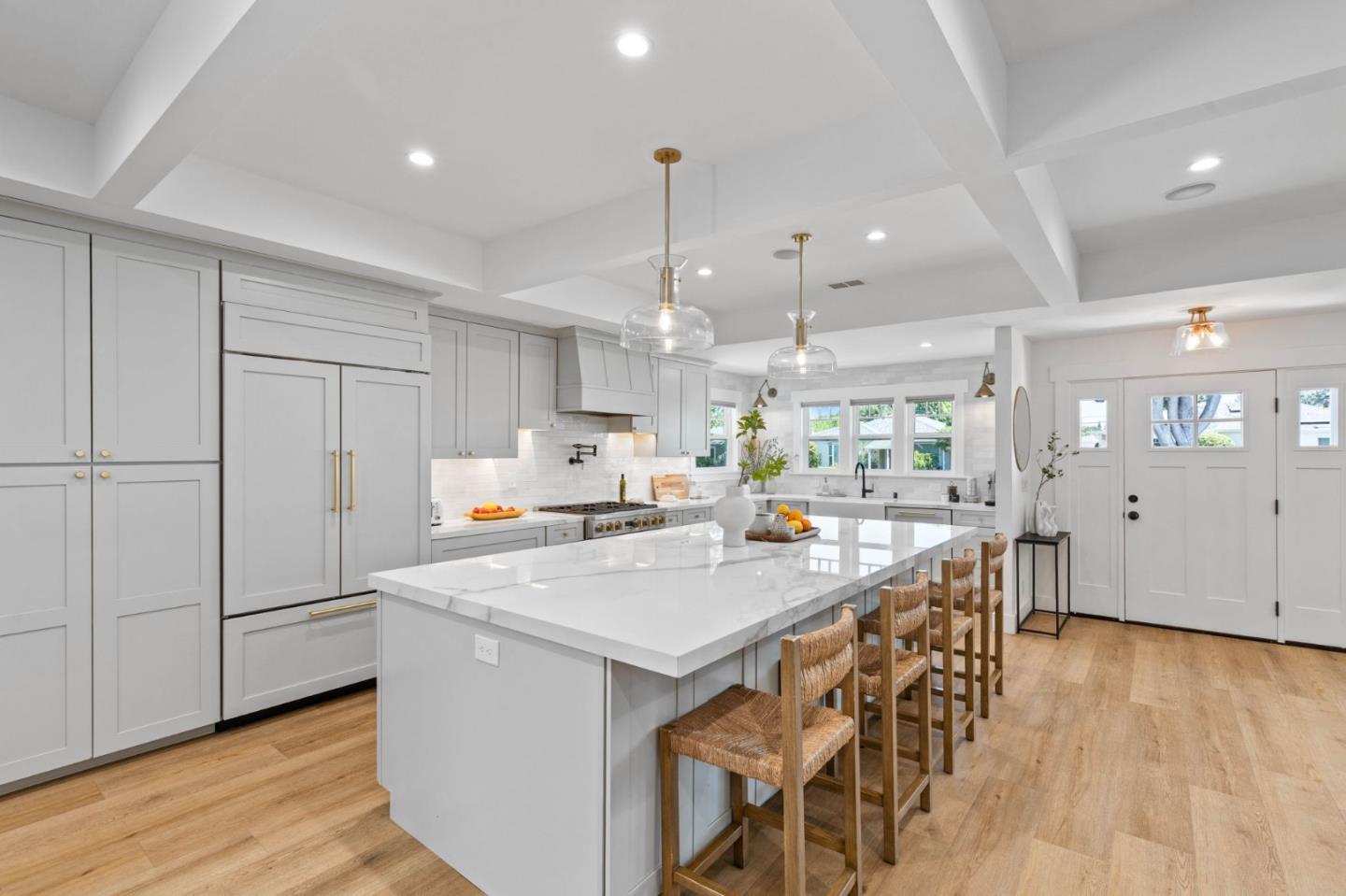 Detail Gallery Image 7 of 44 For 891 Arnold Way, San Jose,  CA 95128 - 4 Beds | 2 Baths