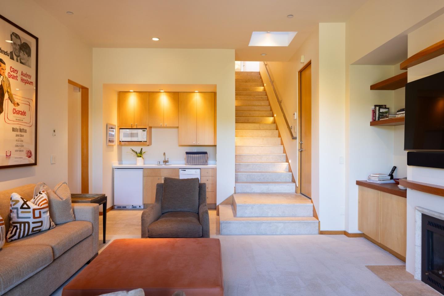 Detail Gallery Image 19 of 24 For 5473 Quail Meadows Dr, Carmel,  CA 93923 - 3 Beds | 4/1 Baths