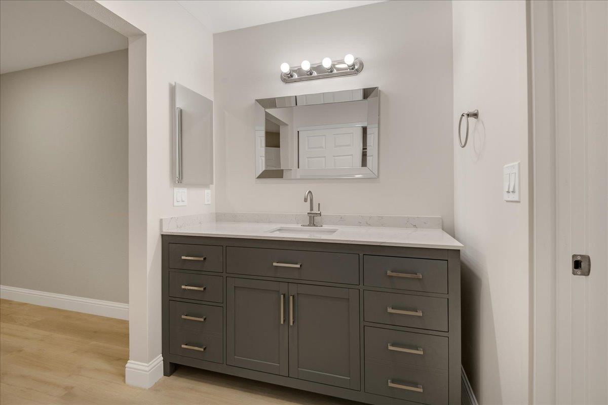 Detail Gallery Image 16 of 25 For 127 Rancho Dr, San Jose,  CA 95111 - – Beds | – Baths