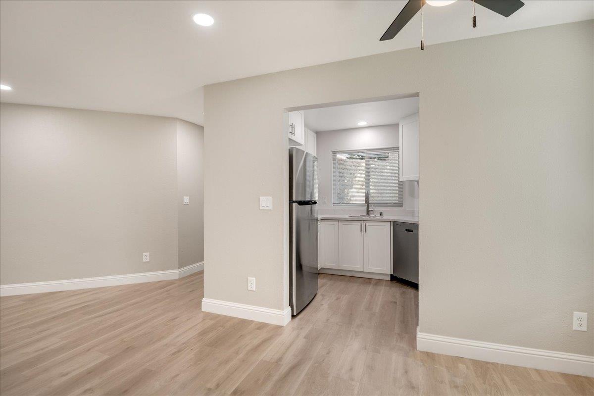 Detail Gallery Image 8 of 25 For 127 Rancho Dr, San Jose,  CA 95111 - – Beds | – Baths