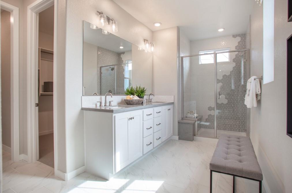 Detail Gallery Image 14 of 16 For 16010 Testarossa St, Lathrop,  CA 95330 - 4 Beds | 3 Baths