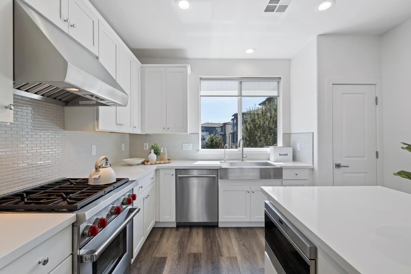 Detail Gallery Image 23 of 55 For 1882 Joshua Tree Cir, Milpitas,  CA 95035 - 4 Beds | 3/1 Baths