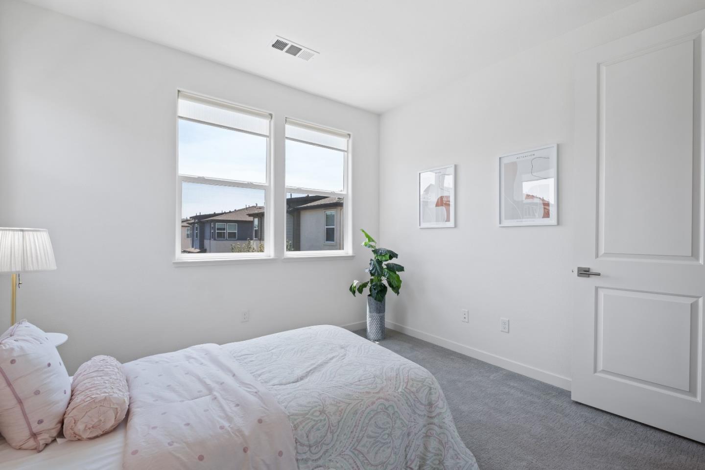 Detail Gallery Image 39 of 55 For 1882 Joshua Tree Cir, Milpitas,  CA 95035 - 4 Beds | 3/1 Baths