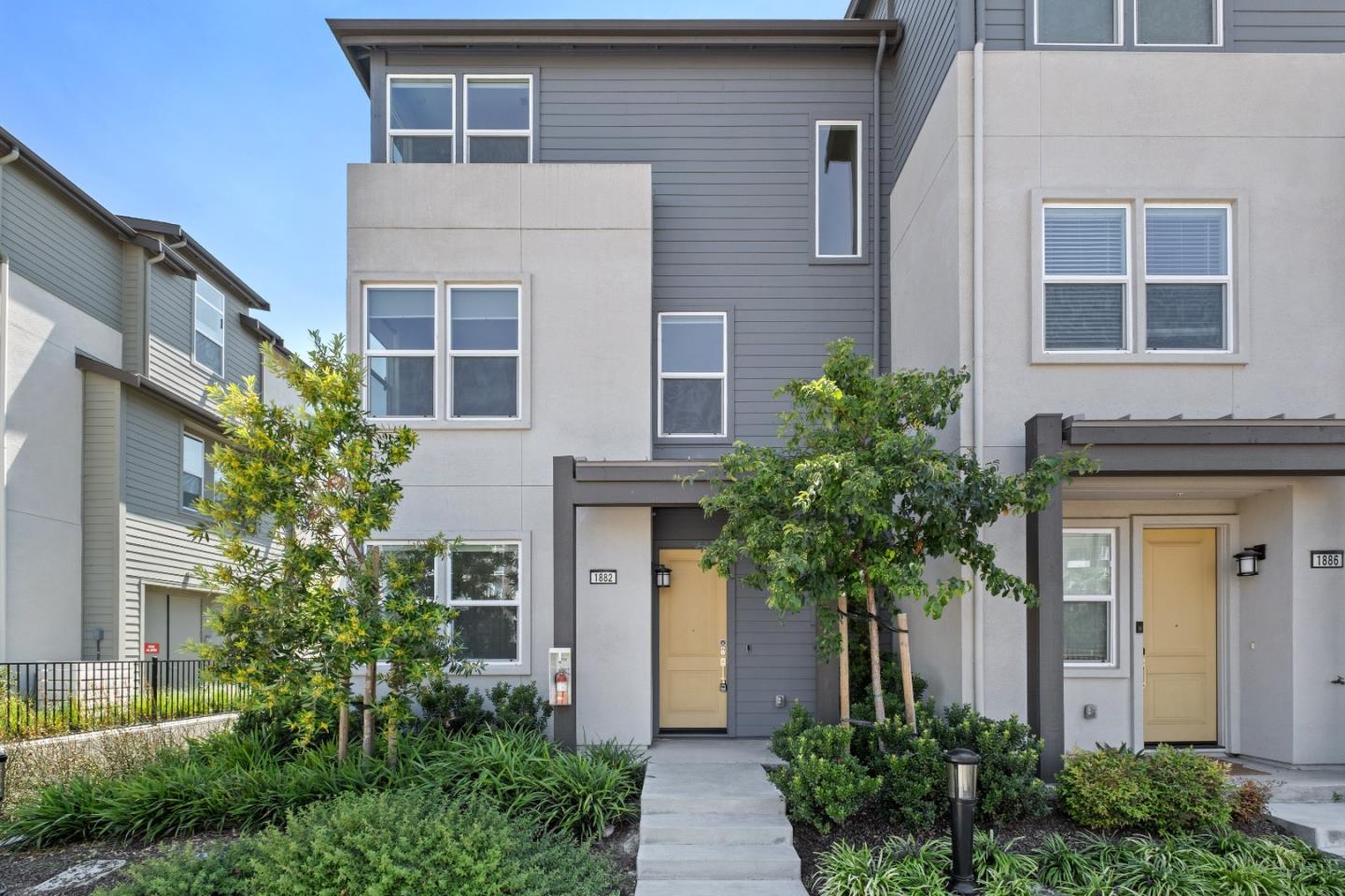 Detail Gallery Image 7 of 55 For 1882 Joshua Tree Cir, Milpitas,  CA 95035 - 4 Beds | 3/1 Baths