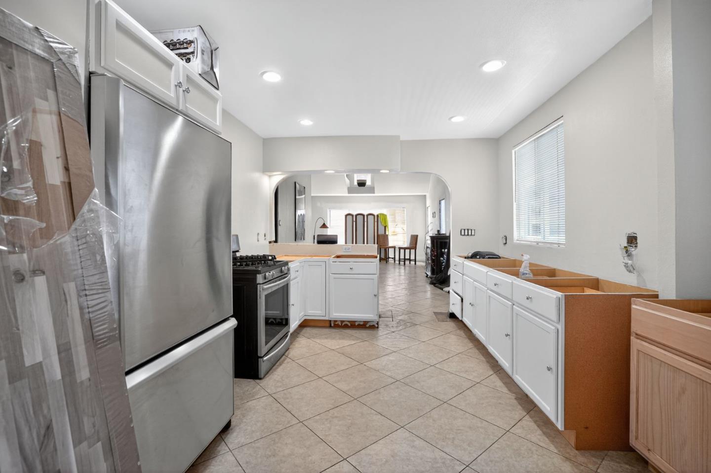 Detail Gallery Image 14 of 29 For 7000 Arthur St, Oakland,  CA 94605 - 2 Beds | 1 Baths