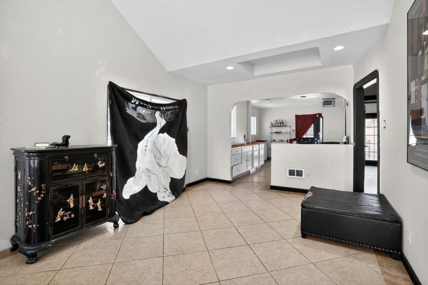 Detail Gallery Image 22 of 29 For 7000 Arthur St, Oakland,  CA 94605 - 2 Beds | 1 Baths