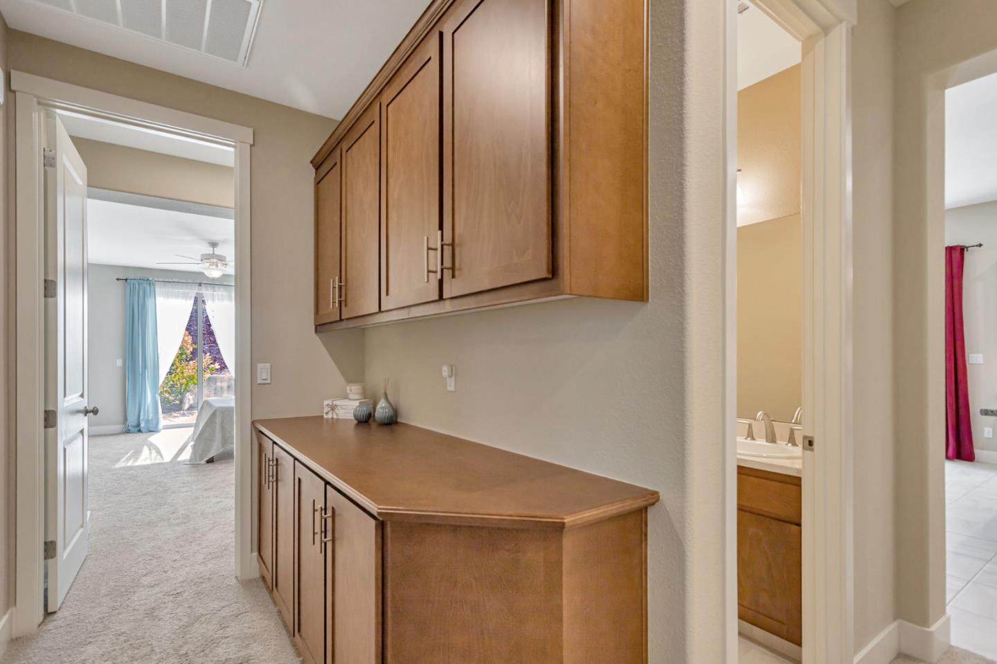 Detail Gallery Image 26 of 54 For 1575 Sunflower Dr, Hollister,  CA 95023 - 4 Beds | 2 Baths