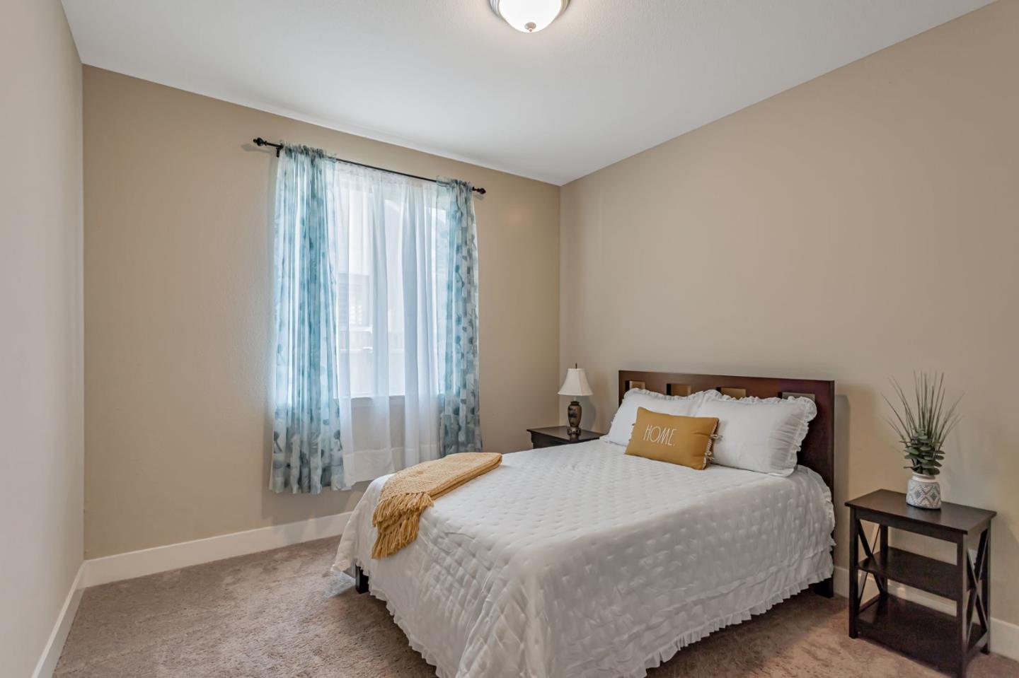 Detail Gallery Image 33 of 54 For 1575 Sunflower Dr, Hollister,  CA 95023 - 4 Beds | 2 Baths