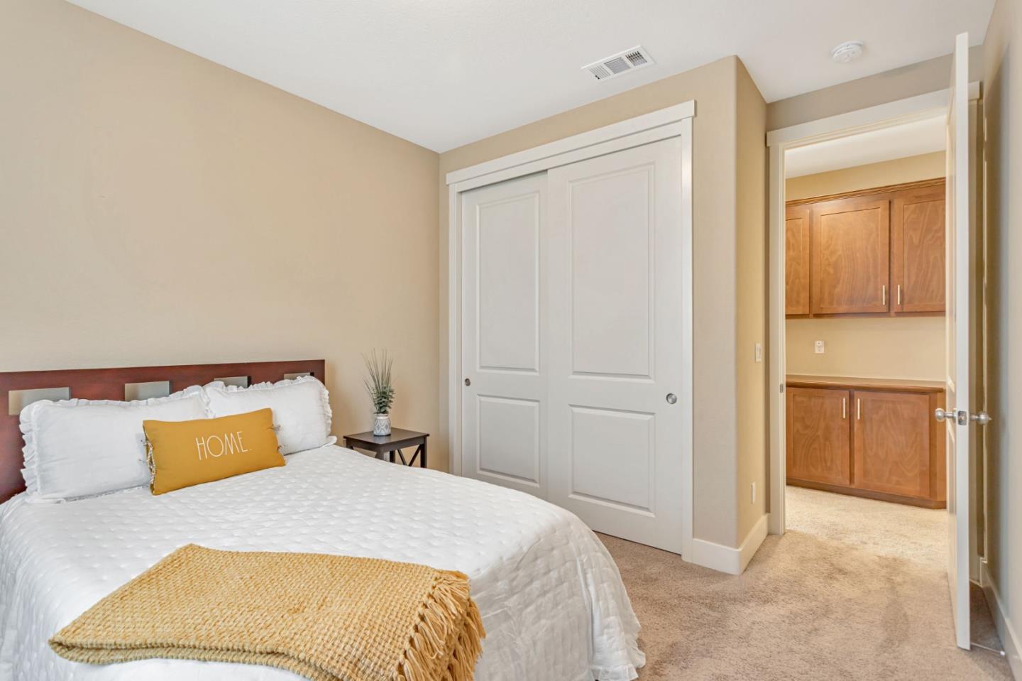 Detail Gallery Image 34 of 54 For 1575 Sunflower Dr, Hollister,  CA 95023 - 4 Beds | 2 Baths