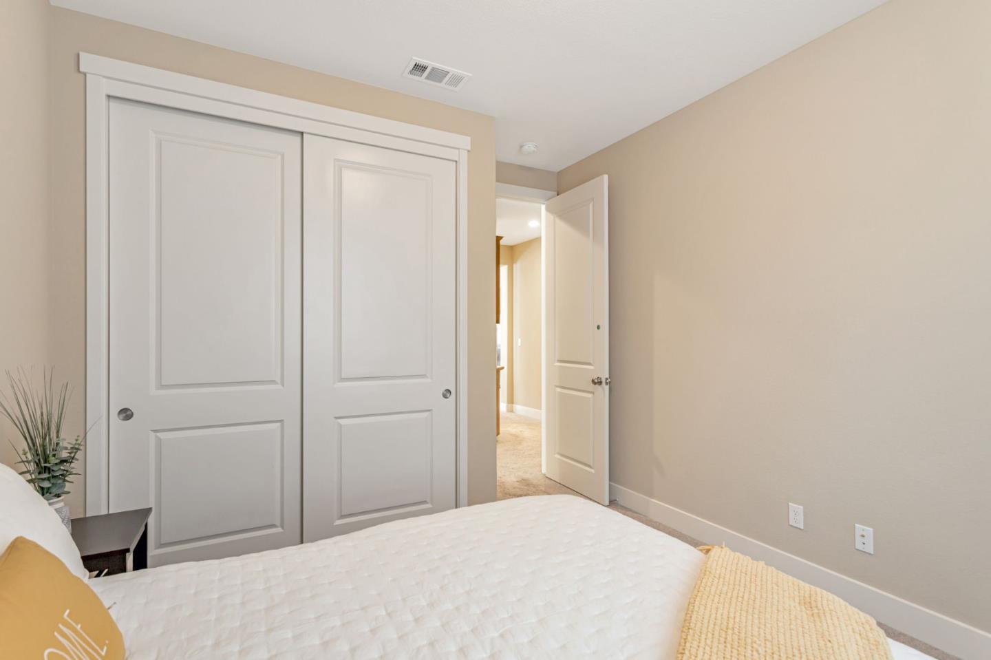 Detail Gallery Image 35 of 54 For 1575 Sunflower Dr, Hollister,  CA 95023 - 4 Beds | 2 Baths