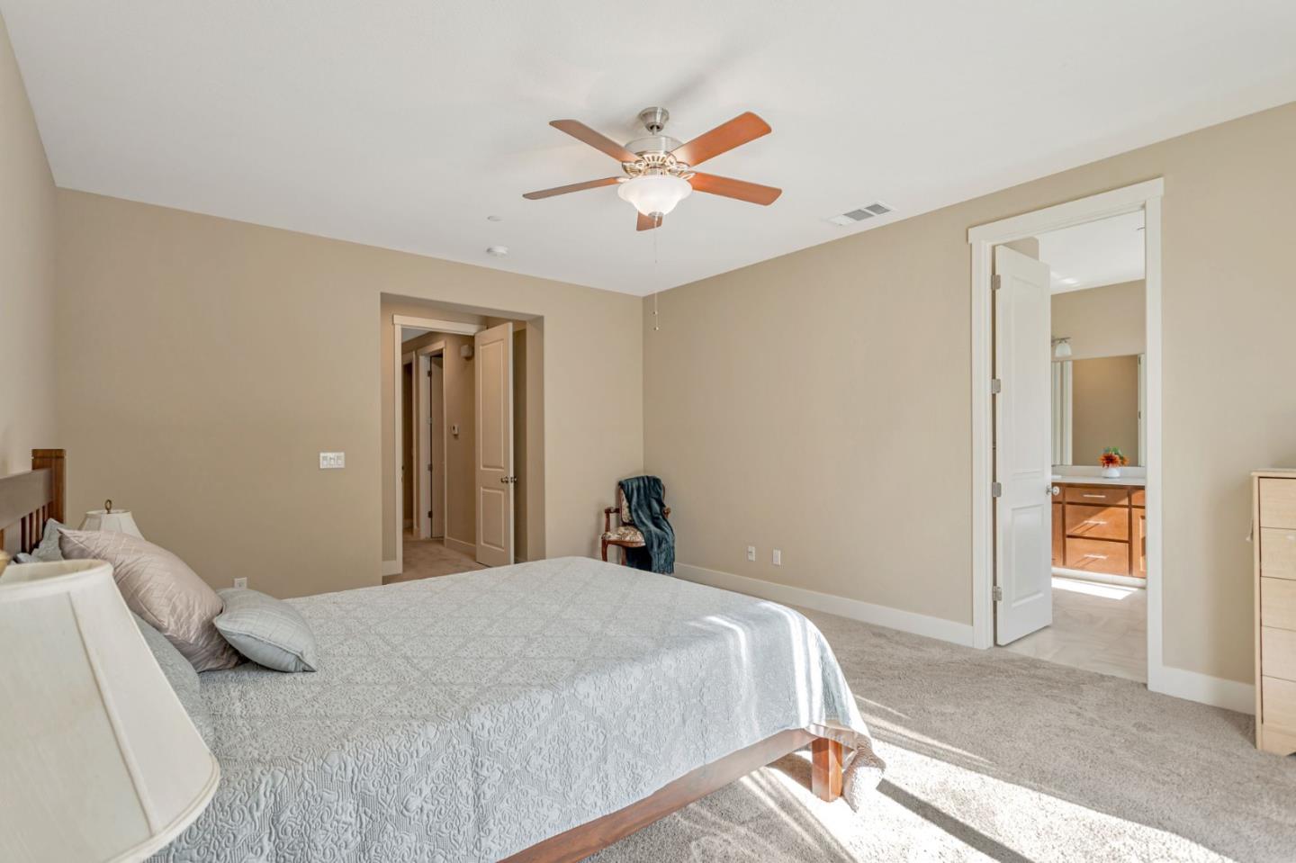Detail Gallery Image 38 of 54 For 1575 Sunflower Dr, Hollister,  CA 95023 - 4 Beds | 2 Baths