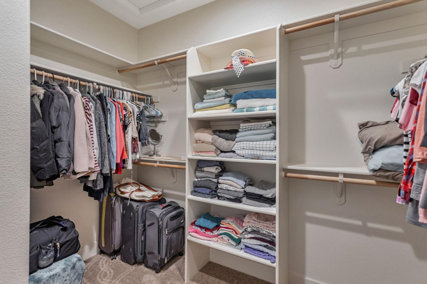 Detail Gallery Image 45 of 54 For 1575 Sunflower Dr, Hollister,  CA 95023 - 4 Beds | 2 Baths