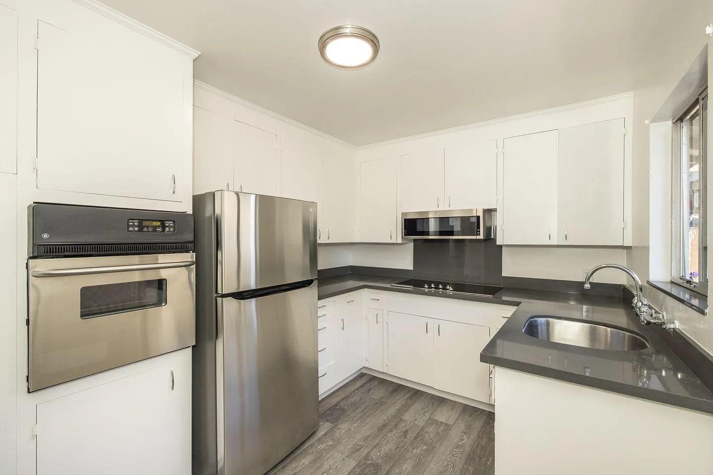 Detail Gallery Image 20 of 21 For 500 Palo Alto Ave, Palo Alto,  CA 94301 - – Beds | – Baths