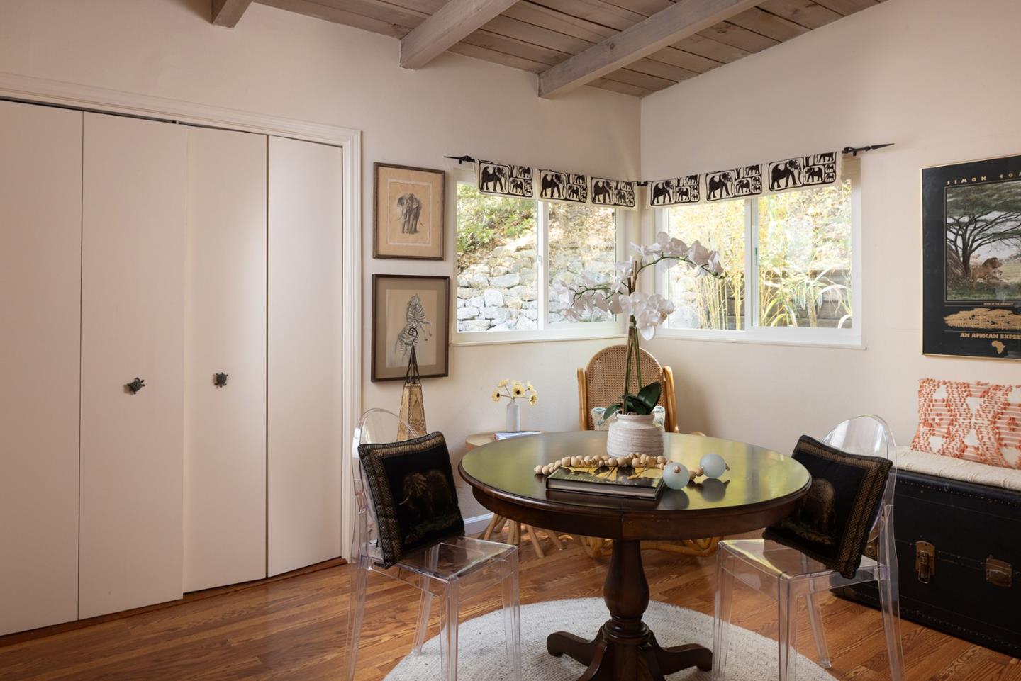 Detail Gallery Image 14 of 21 For 32 Southbank Rd, Carmel Valley,  CA 93924 - 2 Beds | 1 Baths