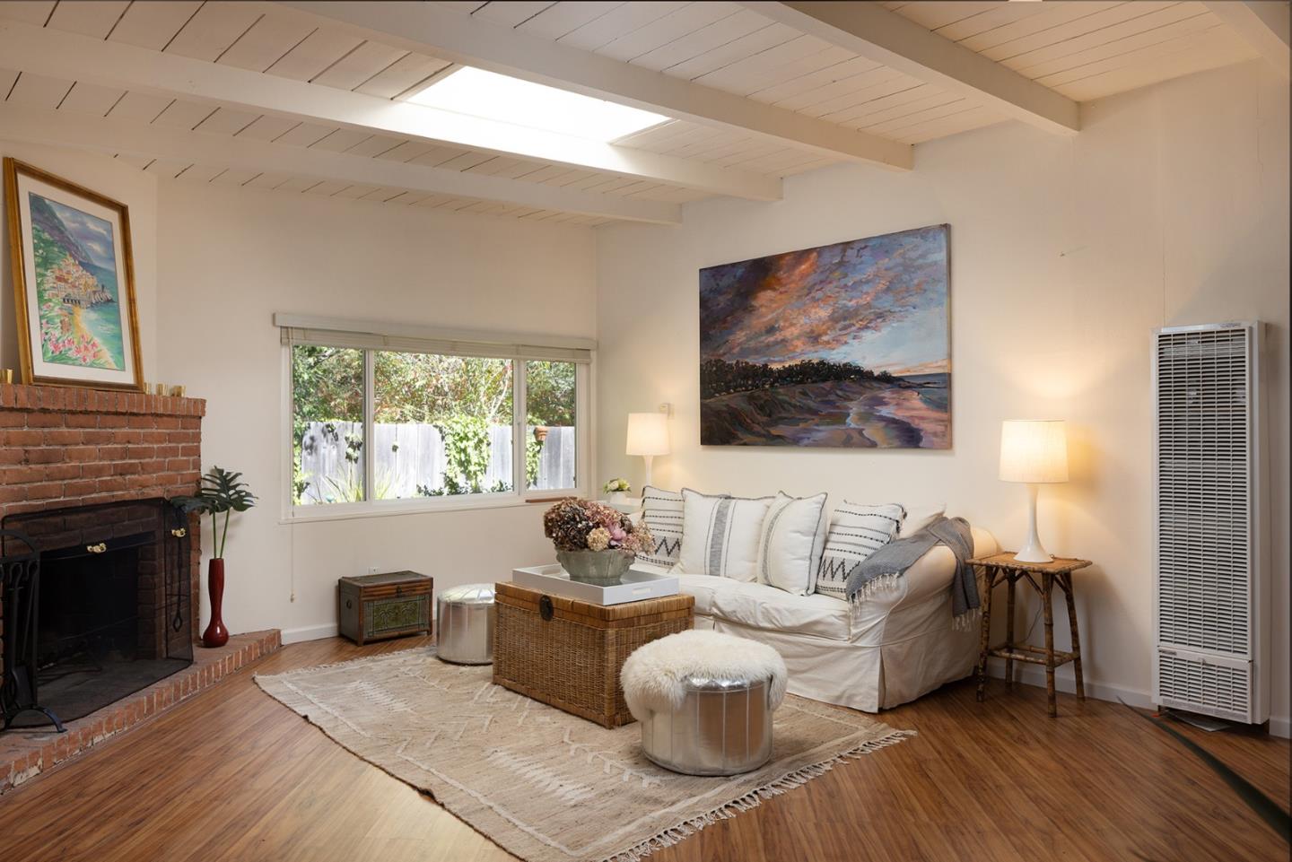 Detail Gallery Image 3 of 21 For 32 Southbank Rd, Carmel Valley,  CA 93924 - 2 Beds | 1 Baths