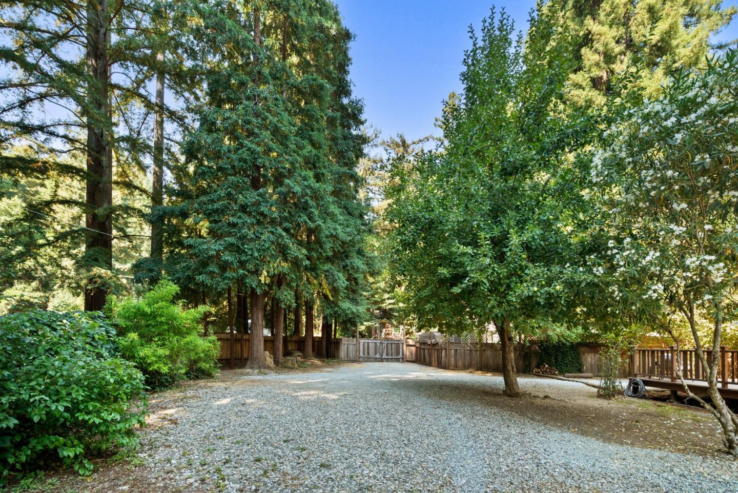 Detail Gallery Image 29 of 31 For 155 Rowardennan Dr, Ben Lomond,  CA 95005 - 2 Beds | 1 Baths
