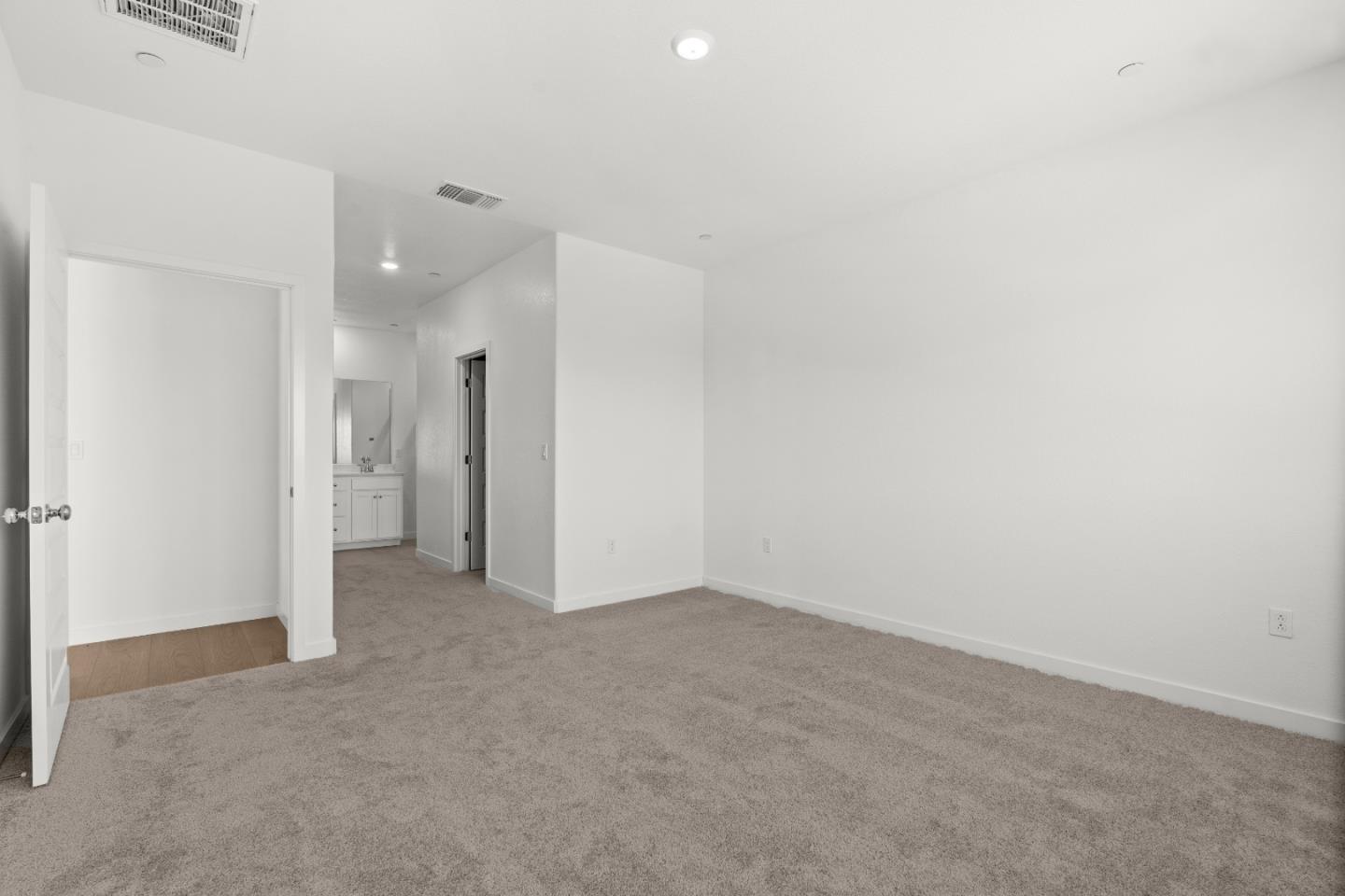 Detail Gallery Image 10 of 42 For 10918 Morning Tide Way, Stockton,  CA 95219 - 4 Beds | 2 Baths