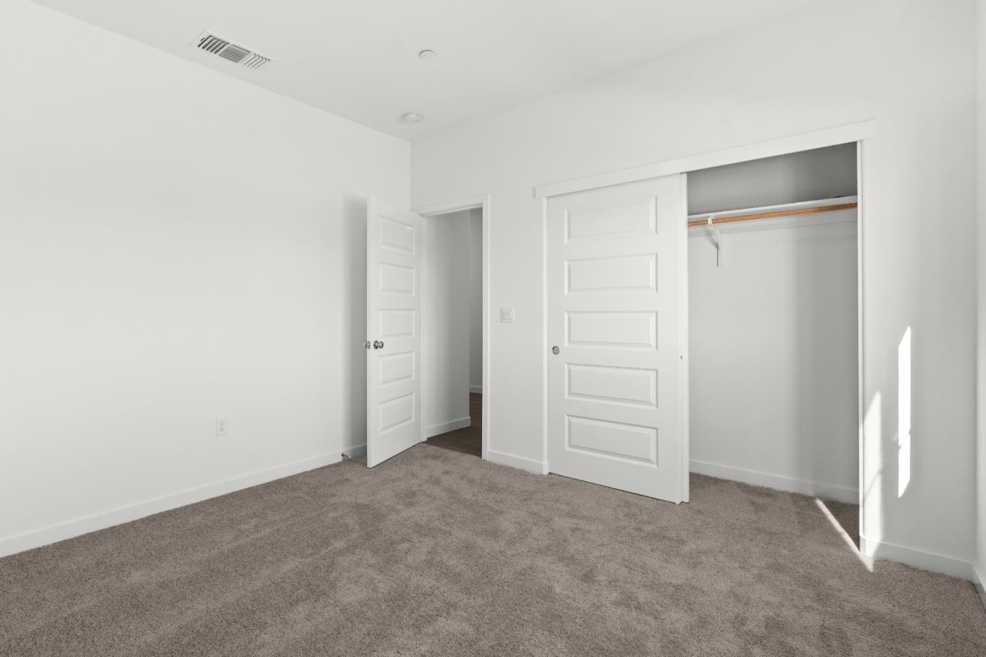 Detail Gallery Image 16 of 42 For 10918 Morning Tide Way, Stockton,  CA 95219 - 4 Beds | 2 Baths