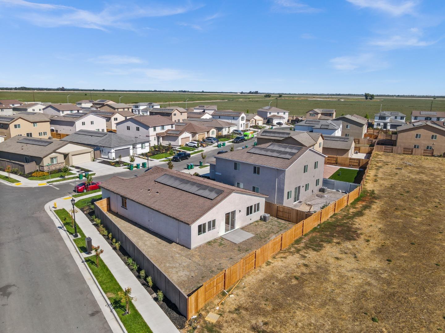 Detail Gallery Image 37 of 42 For 10918 Morning Tide Way, Stockton,  CA 95219 - 4 Beds | 2 Baths
