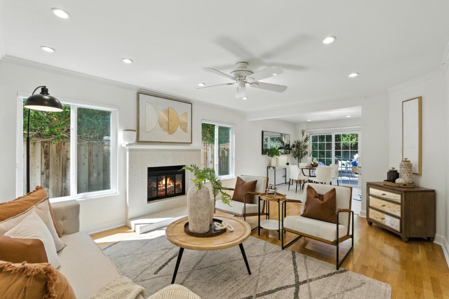 Detail Gallery Image 19 of 55 For 213 Yarborough Ln, Redwood City,  CA 94061 - 4 Beds | 3 Baths