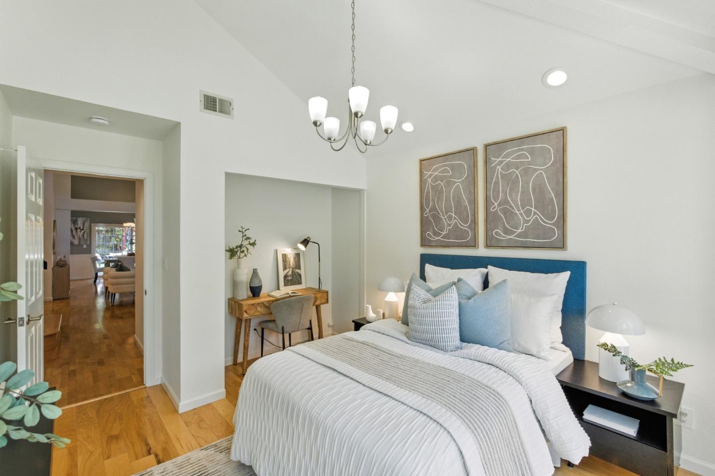 Detail Gallery Image 34 of 55 For 213 Yarborough Ln, Redwood City,  CA 94061 - 4 Beds | 3 Baths