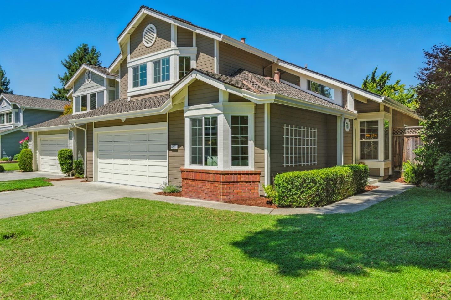 Detail Gallery Image 47 of 55 For 213 Yarborough Ln, Redwood City,  CA 94061 - 4 Beds | 3 Baths