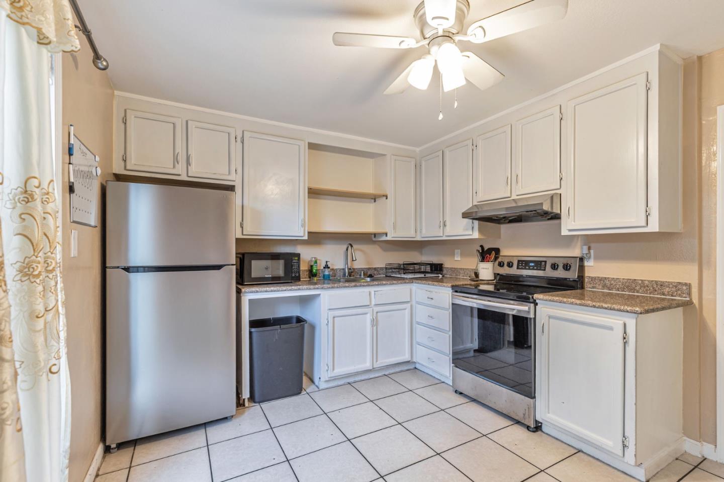 Detail Gallery Image 9 of 29 For 7759 Murray Ave, Gilroy,  CA 95020 - 2 Beds | 1/1 Baths