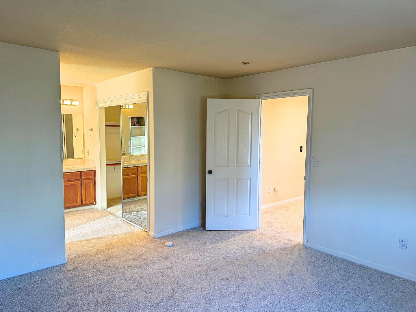 Detail Gallery Image 10 of 16 For 225 Spring Ave, Morgan Hill,  CA 95037 - 3 Beds | 3 Baths