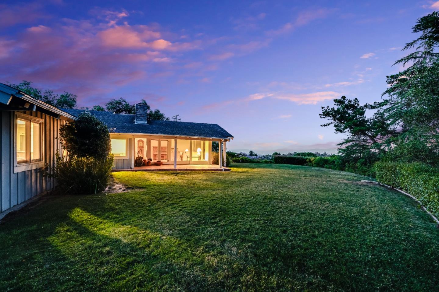 Detail Gallery Image 14 of 41 For 25850 Vinedo Ln, Los Altos Hills,  CA 94022 - 4 Beds | 3/1 Baths